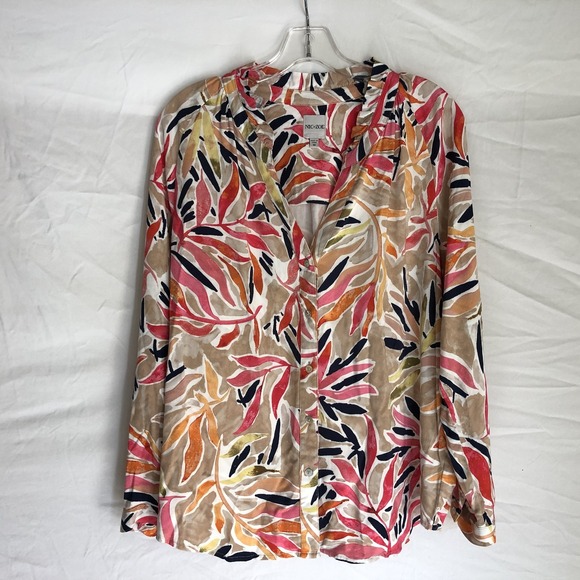 NIC+ZOE Tops - NIC+ZOE Shirt Womens Medium Multicolor Floral V Neck Button Long Sleeve Top